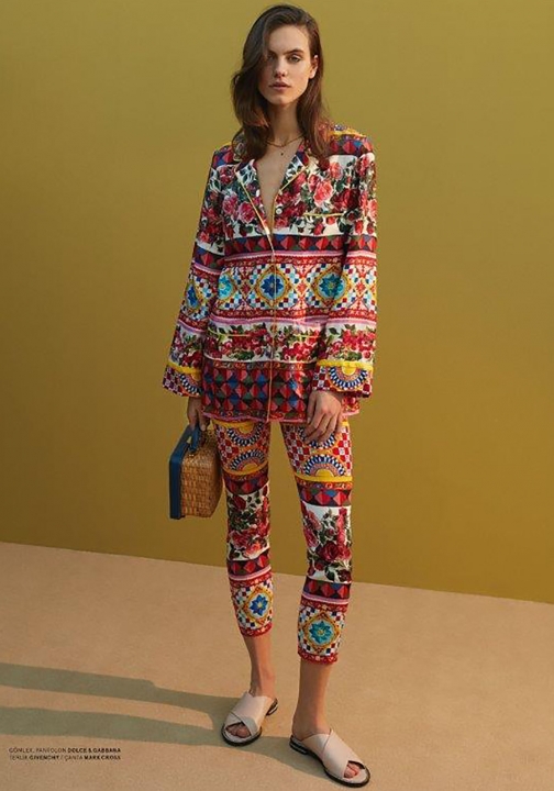 news image - CORINNA
